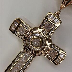 Big cross Cz
